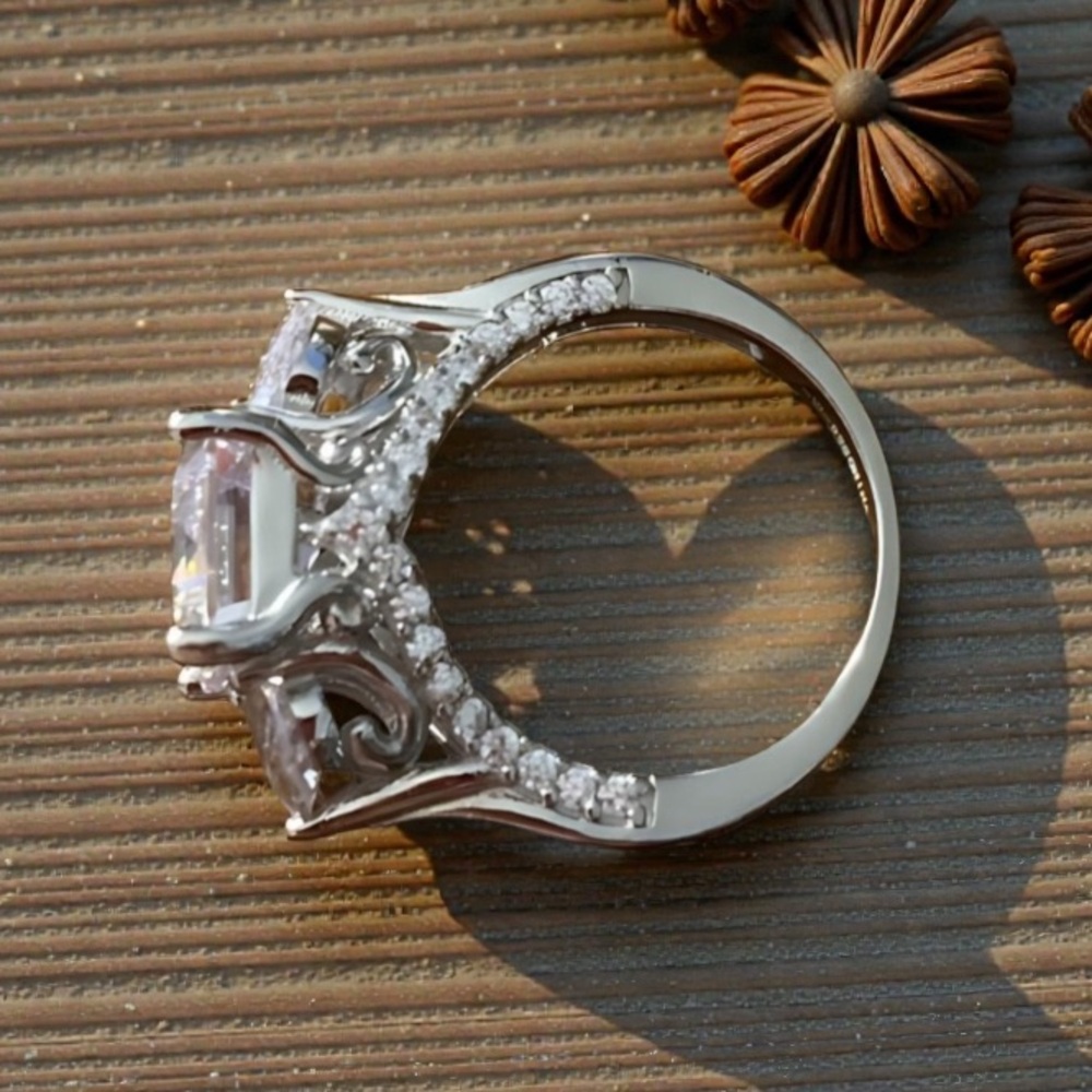 STERLING SILVER 925 AAA CZ RING